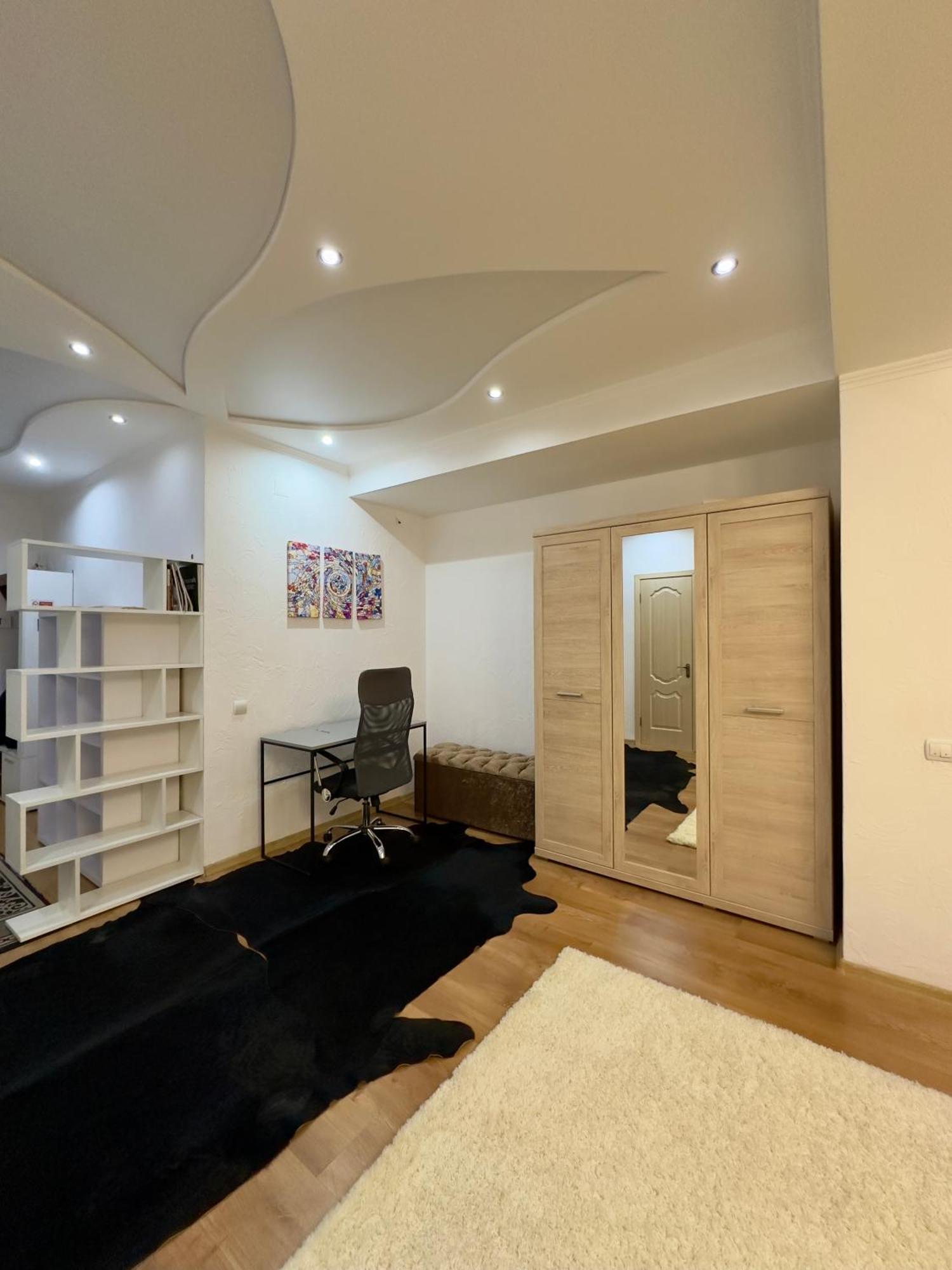Bernardazzi Grand Hotel Chisinau Room photo
